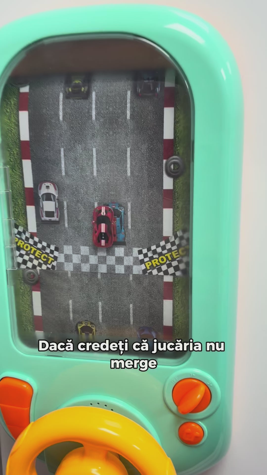 Încarcă clipul video: 